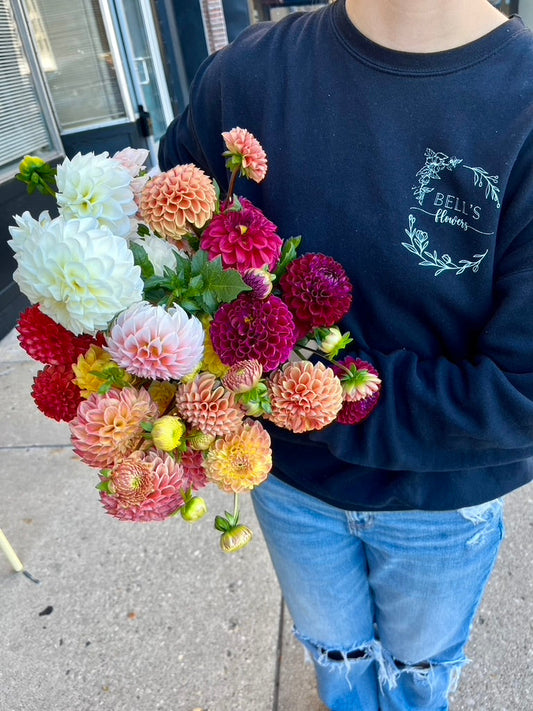 Rooted in the Season: Wedding Flowers That Feel Natural & Intentional
